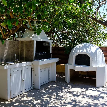 Aqua Luxury By Nomads *